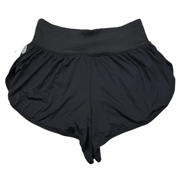NWT FREE PEOPLE FP Movement Game Time Short In Black Size Large - Picture 7 of 8
